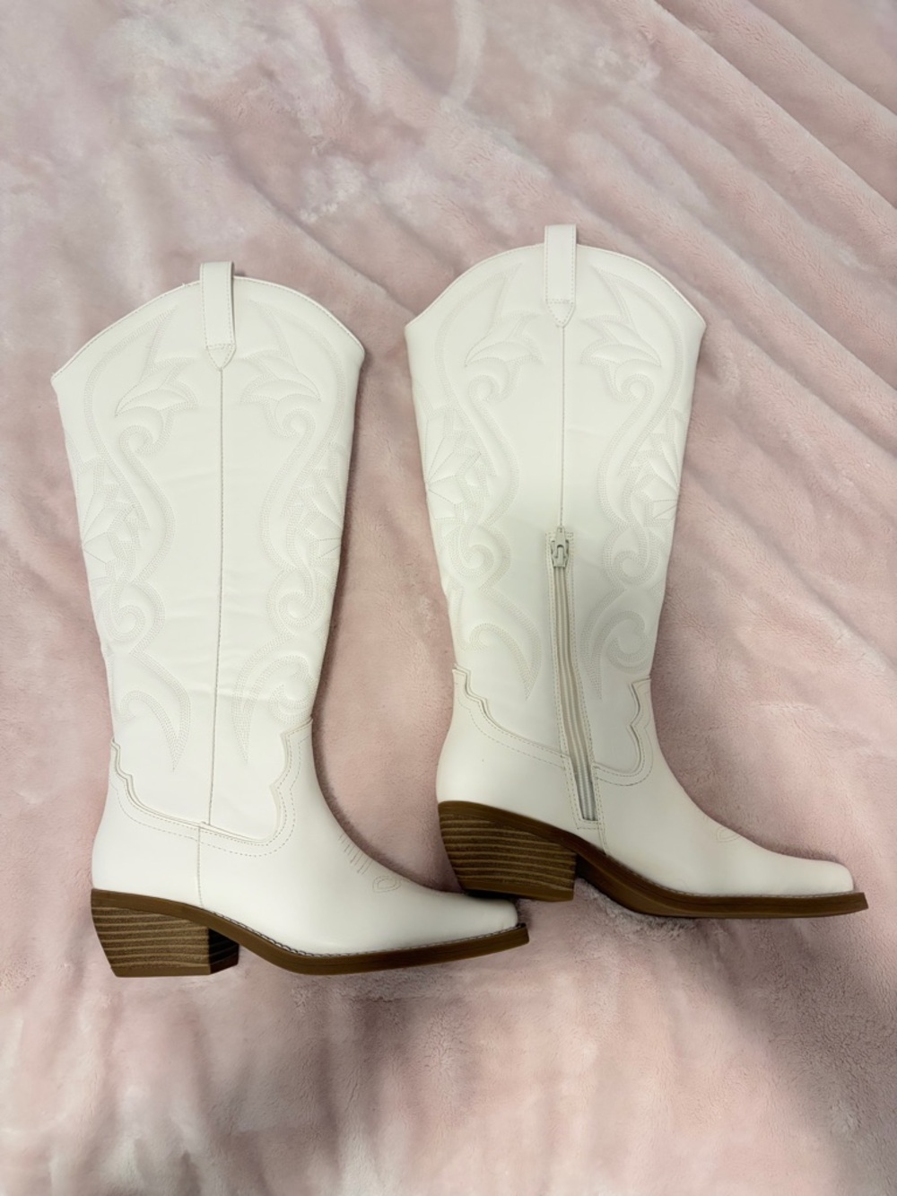 White Wide Calf Cowboy Boots -NWOT